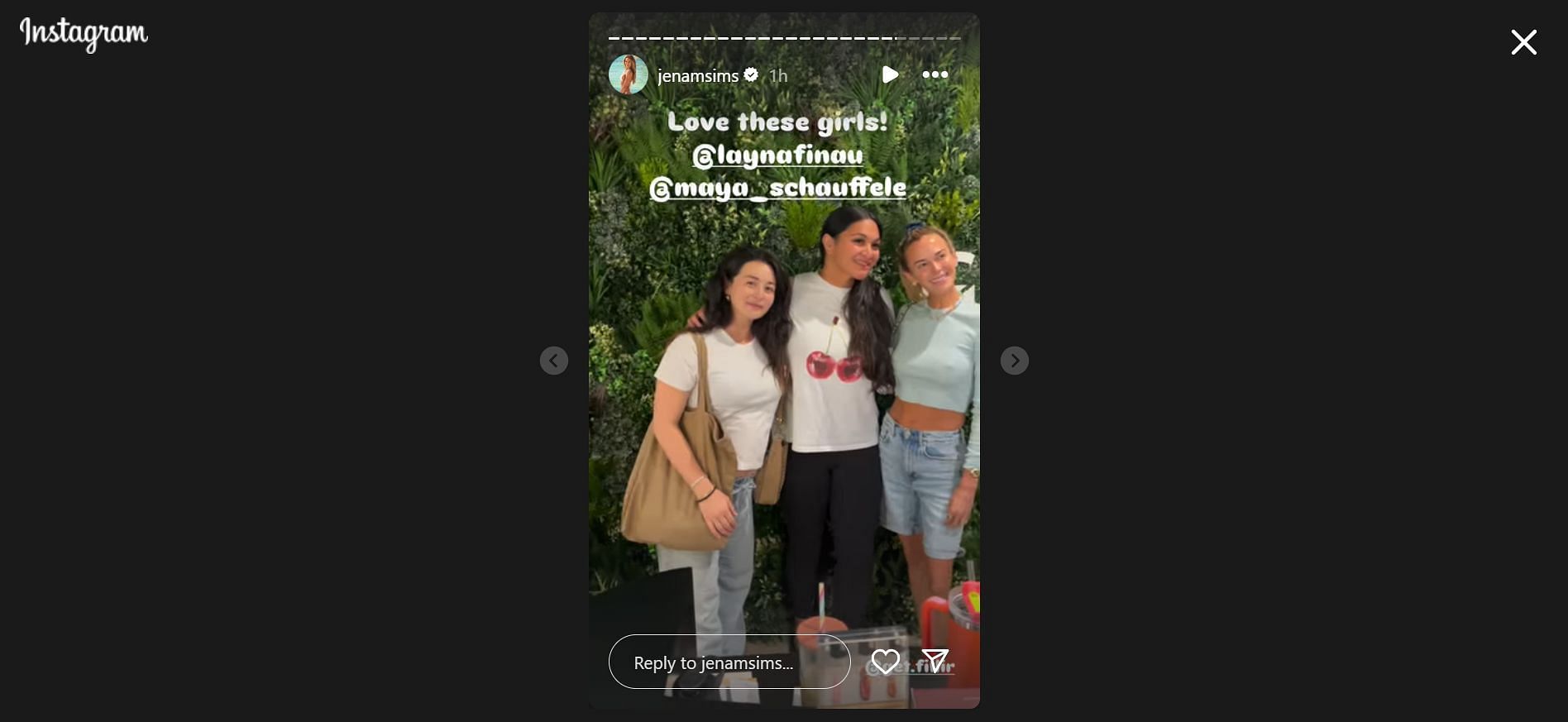 Jena Sims posing with Alayna Galea'i-Finau and Maya Schauffele (Image Credit: IG @jenamsims)